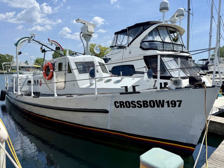 1954 Crossbow 197 – Former Canadian Naval Torpedo Retriever (YMU-116)